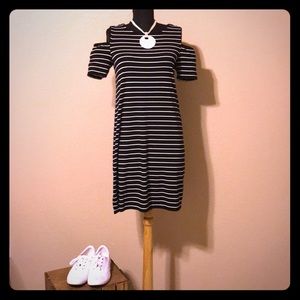 White House Black Market Cold Shoulder Dress